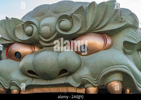 Ema-Den hall en forme de lion de Yasaka jinja Namba. Sanctuaire Shinto dédié à Susanoo no mikoto déité. Situé dans Minami dristrict, Osaka, Japon Banque D'Images