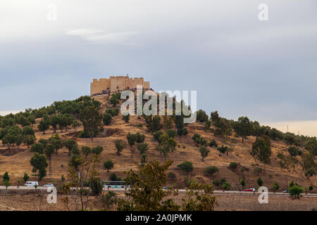 Borj Nord ou Burj al-Shamal, Al-Burj ash Shamali, est un fort dans la ville de Fes, Maroc. Il a été créé en 1582 par la dynastie Saadi Banque D'Images