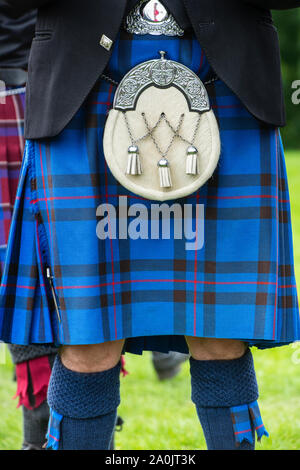 Kilt en tartan rouge et bleu et le détail sporran à Peebles Highland Games. Scottish Borders, Scotland Banque D'Images