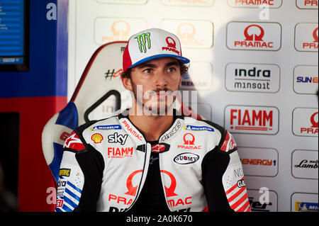 Aragon, Espagne. Sep 20, 2019. 20 septembre 2019 ; Ciudad del Motor de Aragon, Alcaniz, Espagne ; Le Grand Prix Moto d'Aragon, jour de pratique ; Francesco Bagnaia du Pramac Racing Team dans le garage pendant les essais libres 2 : Action Crédit Plus Sport Images/Alamy Live News Banque D'Images