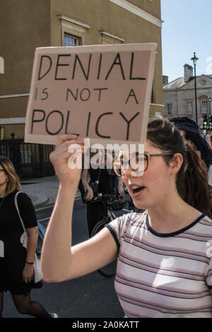 Londres, Royaume-Uni. Sep 20, 2019. Des milliers se sont rassemblées dans le centre de Londres, dont l'école des enfants et des travailleurs, dans le cadre d'une grève du climat mondial.David Rowe/Alamy Live News.