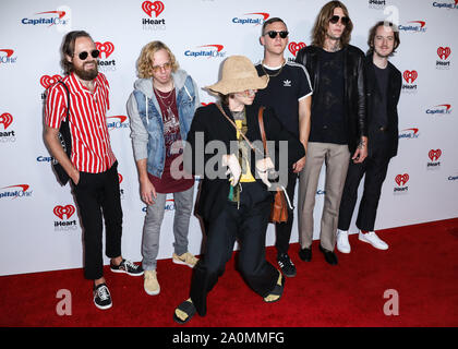 Las Vegas, États-Unis. Sep 20, 2019. LAS VEGAS, NEVADA, USA - 20 SEPTEMBRE : Jared Champion, Brad Shultz, Matt Shultz, Daniel Tichenor, Nick Bockrath et Matthan Minster de Cage the Elephant arriver au iHeartRadio Music Festival 2019 - Nuit 1 tenue à T-Mobile Arena le 20 septembre 2019 à Las Vegas, Nevada, United States. (Photo de David Acosta/Image Crédit : Agence de Presse) L'agence de presse Image/Alamy Live News Banque D'Images