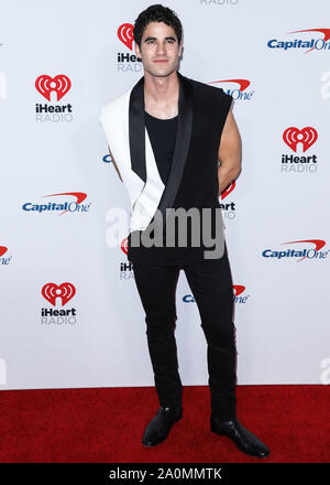 Las Vegas, États-Unis. Sep 20, 2019. LAS VEGAS, NEVADA, USA - 20 SEPTEMBRE : Darren Criss arrive au iHeartRadio Music Festival 2019 - Nuit 1 tenue à T-Mobile Arena le 20 septembre 2019 à Las Vegas, Nevada, United States. (Photo de David Acosta/Image Crédit : Agence de Presse) L'agence de presse Image/Alamy Live News Banque D'Images