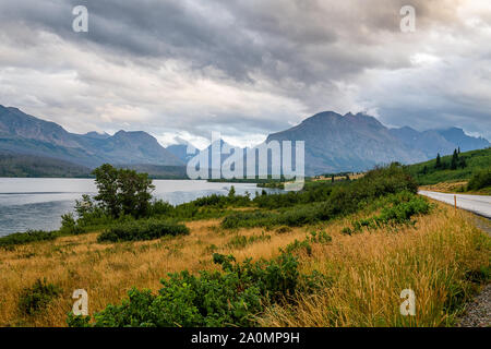 Orage sur St Mary Lake, le parc national des Glaciers Banque D'Images