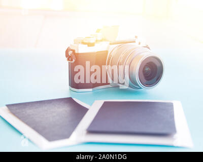 La photographie avec un appareil photo, deux modèles de vue teinté. tons modernes Banque D'Images