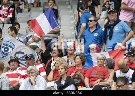 Tokyo, Japon. Sep 21, 2019. Les partisans de l'équipe de France assister à la Coupe du Monde de Rugby 2019 Bassin C match entre la France et l'Argentine au Stade de Tokyo. La France bat l'Argentine 23-21. Credit : Rodrigo Reyes Marin/ZUMA/Alamy Fil Live News Banque D'Images