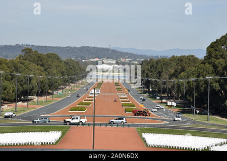 Vue du Capital Hill et Anzac Parade du Mémorial Australien de la guerre, Campbell, de l'Australie Banque D'Images