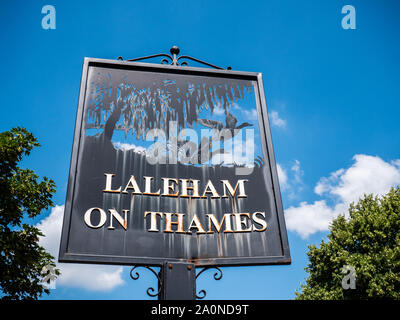 Laleham-on-Thames, Panneau du Village, Laleham, Surrey, Angleterre, RU, FR Banque D'Images