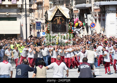 Reggio Calabria 14 sep 2019 - Discesa vierge de la Consolation, la Vara Crédit : Giuseppe Andidero Banque D'Images