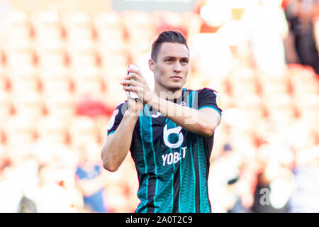 Bristol, Royaume-Uni. Sep 21, 2019. Connor Roberts de Swansea City à plein temps contre Bristol City. Match de championnat Skybet EFL, Bristol city v Swansea City à Ashton Gate à Bristol le samedi 21 septembre 2019. Cette image ne peut être utilisé qu'à des fins rédactionnelles. Usage éditorial uniquement, licence requise pour un usage commercial. Aucune utilisation de pari, de jeux ou d'un seul club/ligue/dvd publications. pic de Lewis Mitchell//Andrew Orchard la photographie de sport/Alamy live news Crédit : Andrew Orchard la photographie de sport/Alamy Live News Banque D'Images