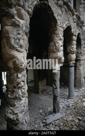 31 mai 1993 pendant le siège de Sarajevo : l'intérieur de l'holocauste à la National Art Gallery et de la bibliothèque sur Obala Kulina bana. Aujourd'hui, c'est l'Hôtel de ville de Sarajevo. Banque D'Images