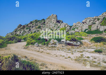 Ville Athènes, République grecque. Montagnes et de l'eau, bleu de la mer. 14. Septembre 2019. Photos de voyage. Banque D'Images