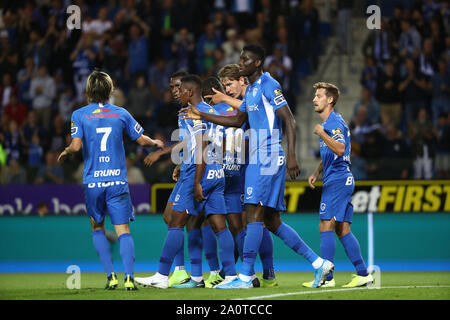 Genk, en Belgique. Sep 21, 2019. Krc Genk joueurs célébrer après avoir marqué un but au cours de la Jupiler Pro League match day 8 entre KRC Genk et KV Oostende le 21 septembre 2019 à Genk, en Belgique. (Photo de Vincent Van Doornick/Isosport) Credit : Pro Shots/Alamy Live News Banque D'Images