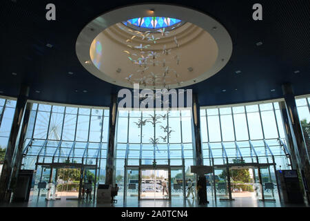 Entrée privée. L'intérieur du centre commercial Marina Mall. L'année 2001. Abou Dhabi. No. Banque D'Images