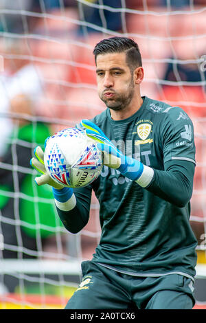 15 septembre 2019, Oakwell, Barnsley, Angleterre ; Sky Bet Championship Football, Barnsley vs Leeds United ; Credit : Craig Milner/News Images images Ligue de football anglais sont soumis à licence DataCo Banque D'Images