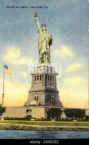 Statue de la liberté sur vintage postcard from USA Banque D'Images