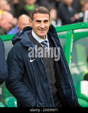 Kilmarnock manager Angelo Alessio pendant le Ladbrokes Scottish Premiership match au Celtic Park, Glasgow. Banque D'Images