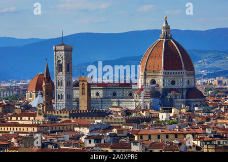 La vue sur la ville et le Duomo, Florence, Italie Banque D'Images