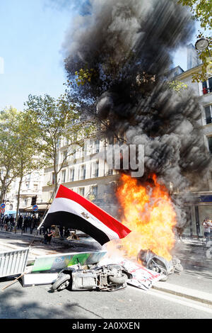 Paris, France. Sep 21, 2019. Manifestation pour le climat, la biodiversité, la justice sociale et contre la répression, le 21 septembre 2019 à Paris, France. Banque D'Images