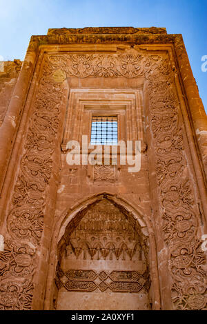 Dogubayazıt, Turquie : la porte de la cour d'Ishak Pasha Palace, le célèbre palais de semi-ruiné période ottomane (1685-1784) Banque D'Images