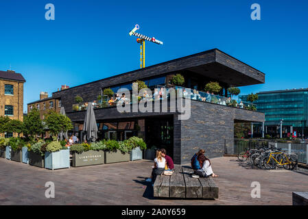 Le Lighterman Grenier Brasserie Square Kings Cross Londres - gastropub britannique moderne Banque D'Images