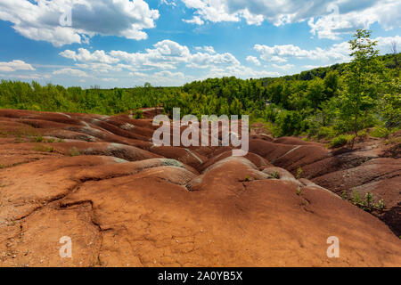 Cheltenham Badlands de Caledon (Ontario) en été. Banque D'Images