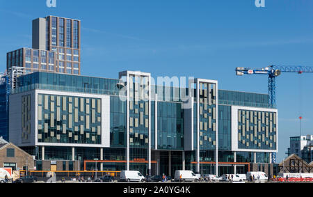 Le bâtiment Reflector à Hanover Quay, Dublin, irlande. Ce bureau et ce bâtiment résidentiel de six étages abriteront Air BnB et Wix. Banque D'Images