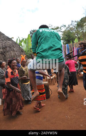 Fête de la tribu Dorze près du village d'Arba Minch Banque D'Images