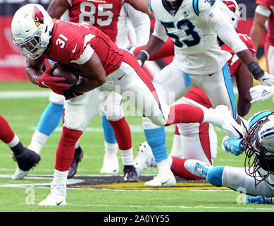 Glendale, États-Unis. 22 Sep, 2019. Arizona Cardinals' David Johnson tente de se libérer dans le premier trimestre de l'Cardinals-Carolina jeu Panthers au stade de State Farm, à Glendale (Arizona) le dimanche, 22 Septembre, 2019. Photo par Art Foxall/UPI UPI : Crédit/Alamy Live News Banque D'Images