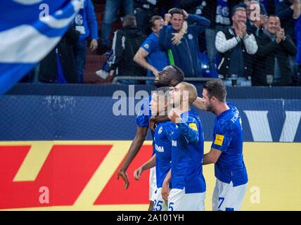 HARIT Amine (GE), Salif SANE (GE), Ahmed KUTUCU (GE), Mark CHU (GE), le football 1. Bundesliga, 5.journée, Jubilation Amine HARIT (GE) après son but à 2 : 1, de gauche à droite le FC Schalke 04 (GER) - FSV FSV FSV Mainz 05 (MZ) 2 : 1, le 20.09.2019 à Gelsenkirchen, Allemagne. ¬ | conditions dans le monde entier Banque D'Images