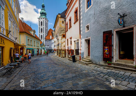 Vieilles rues pavées de Cesky Krumlov, République Tchèque Banque D'Images