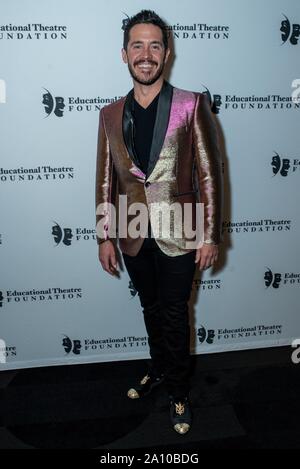 New York, NY, USA. 22 Sep, 2019. Michael DiBinco aux arrivées pour le cinquième concours annuel de Broadway Retour à l'école de bal de gala, Edison, New York, NY Le 22 septembre 2019. Credit : Mark Ashe/Everett Collection/Alamy Live News Banque D'Images