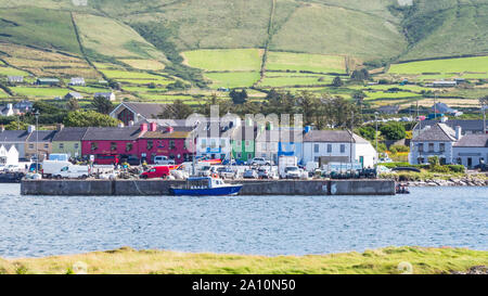 PORTMAGEE, IRLANDE - août 12, 2019 : Le point de vue de Portmagee, de Valentia Island, dans le comté de Kerry en Irlande. Banque D'Images