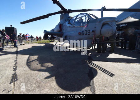 Ostrava, République tchèque. Sep 21, 2019. American Bell AH-1Z hélicoptère d'attaque Viper est perçu au cours de l'OTAN à l'aéroport de Mosnov jours, à Ostrava, en République tchèque, le samedi 21 septembre 2019. Photo : CTK Jaroslav Ozana/Photo/Alamy Live News Banque D'Images