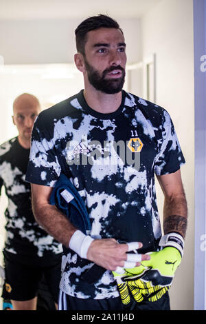 Londres, ANGLETERRE - 22 SEPTEMBRE : Rui Patricio de Wolverhampton Wanderers lors de la Premier League match entre Wolverhampton Wanderers et Crystal Palace à Selhurst Park le 22 septembre 2019 à Londres, Royaume-Uni. (Photo par Sebastian Frej/MO Media) Banque D'Images