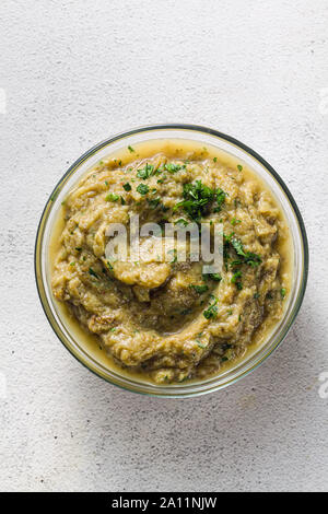 Baba ganoush. La nourriture végétalienne saine pour la célébration ou partie . en plongée des. copy space Banque D'Images