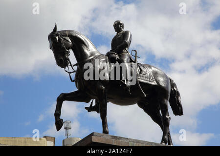 Glasgow Ecosse George Square Equestrian Statue en bronze du Prince Albert Consort de la Reine Victoria pour commémorer son impact de l'avancement des nations unies Banque D'Images