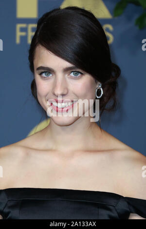 LOS ANGELES, CALIFORNIE, USA - 22 SEPTEMBRE : Margaret Qualley arrive à la Walt Disney Television 2019 Emmy Award Poster a tenu à l'Otium, le 22 septembre 2019 à Los Angeles, Californie, États-Unis. (Photo de David Acosta/Image Press Office) Banque D'Images
