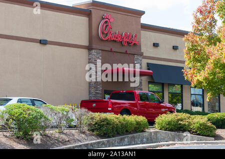 Chick fil un lecteur à travers Banque D'Images