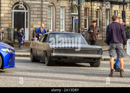 L'une des voitures utilisées dans le tournage. Fast & Furious 9 a terminé la production dans Édimbourg, après plusieurs semaines de tournage du dernier film dans les poursuite de voitures franchise. Les dernières scènes ont été tournées aujourd'hui sur rue Melville, une jolie terrasse géorgienne dans la capitale du West End. Stunt drivers, debout dans des stars telles que Vin Diesel, conduisent leurs voitures de muscle en haut et en bas de la rue, aux côtés des véhicules de l'appareil photo. Fast & Furious 9 est prévu pour le 22 mai 2020. Banque D'Images