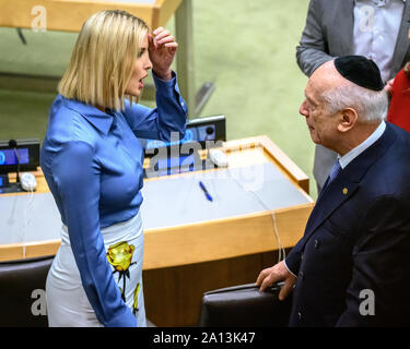 New York, États-Unis, 23 septembre 2019. La ville de New York. Ivanka Trump parle de survivant de l'Holocauste et le rabbin Arthur Schneier ils assister à la 'Appel mondial pour protéger la liberté religieuse' événement au siège de l'ONU à New York . Ivanka est le premier Juif membre d'une famille d'abord. Credit : Enrique Shore/Alamy Live News Banque D'Images
