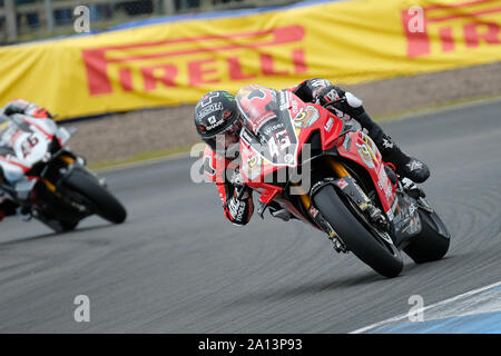 Scott Redding sur le PBM BeWiser Ducati 2019 Supberbike dans le championnat britannique. Banque D'Images
