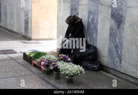 Flower stall dans une station de métro de Minsk Banque D'Images