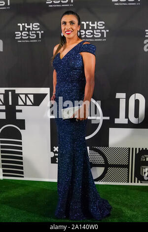 Milan, Italie. 29Th Sep 2019. Marta Vieira da Silva - footballeur de l'équipe nationale du Brésil - sur le tapis vert au cours de la meilleure FIFA Football Awards 2019 au Teatro alla Scala, le 23 septembre 2019 à Milan, Italie, (Photo : Daniela Porcelli) : Crédit Photo de presse Sport/Alamy Live News Banque D'Images