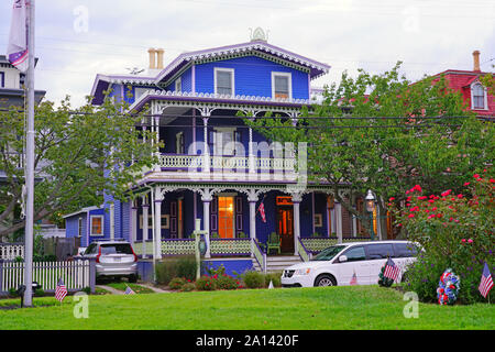 CAPE MAY, NJ - 8 SEP 2019- Vue de maisons victoriennes historiques colorés à Cape May, à la pointe sud de la péninsule de Cape May au New Jersey, où la de Banque D'Images