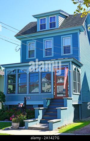 CAPE MAY, NJ - 8 SEP 2019- Vue de maisons victoriennes historiques colorés à Cape May, à la pointe sud de la péninsule de Cape May au New Jersey, où la de Banque D'Images