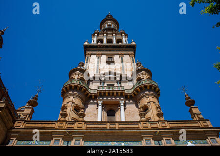 Torre sur ou dans la construction de la tour sud de la Plaza de Espana Séville, Séville, Andalousie, Espagne Banque D'Images