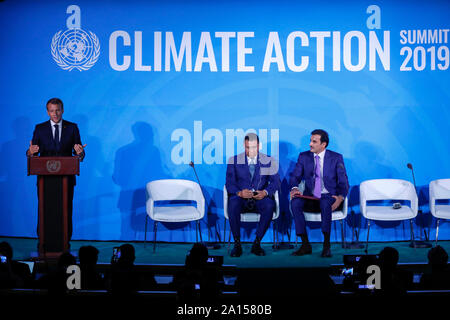 (190924) -- ORGANISATION DES NATIONS UNIES, le 24 septembre 2019 (Xinhua) -- le président français Emmanuel Macron (L) traite de l'action des Nations Unies sur le climat Sommet au siège des Nations Unies à New York, 23 septembre 2019. (Xinhua/Muzi Li) Banque D'Images