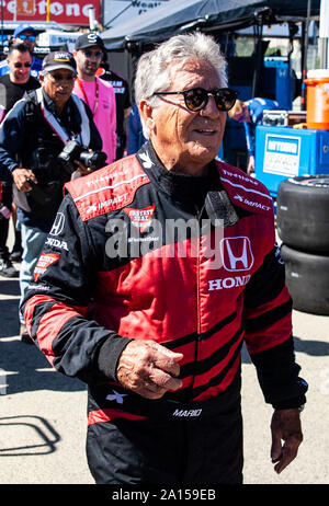 Monterey, CA, USA. 22 Sep, 2019. A. Légende d'IndyCar Mario Andretti dans la voie des stands avant le Grand Prix de Firestone championnat IndyCar Monterey à Weathertech Raceway Laguna Seca Monterey, CA Thurman James/CSM/Alamy Live News Banque D'Images