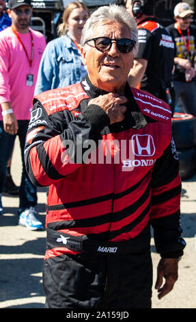 Monterey, CA, USA. 22 Sep, 2019. A. Légende d'IndyCar Mario Andretti dans la voie des stands avant le Grand Prix de Firestone championnat IndyCar Monterey à Weathertech Raceway Laguna Seca Monterey, CA Thurman James/CSM/Alamy Live News Banque D'Images